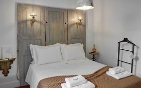 Republica Guest House